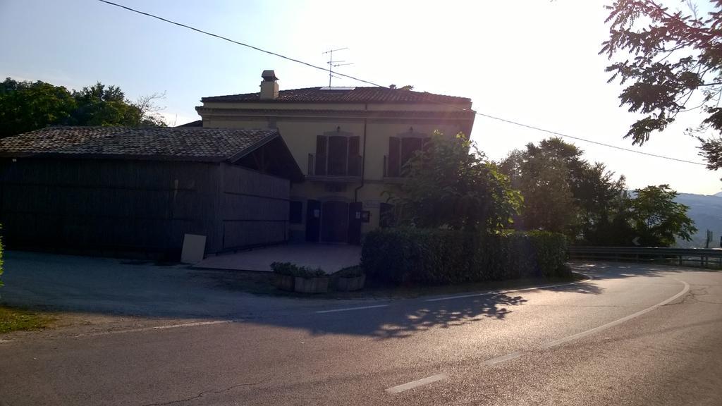 Agriturismo Za Beata Bed & Breakfast Penna Sant'Andrea Eksteriør bilde